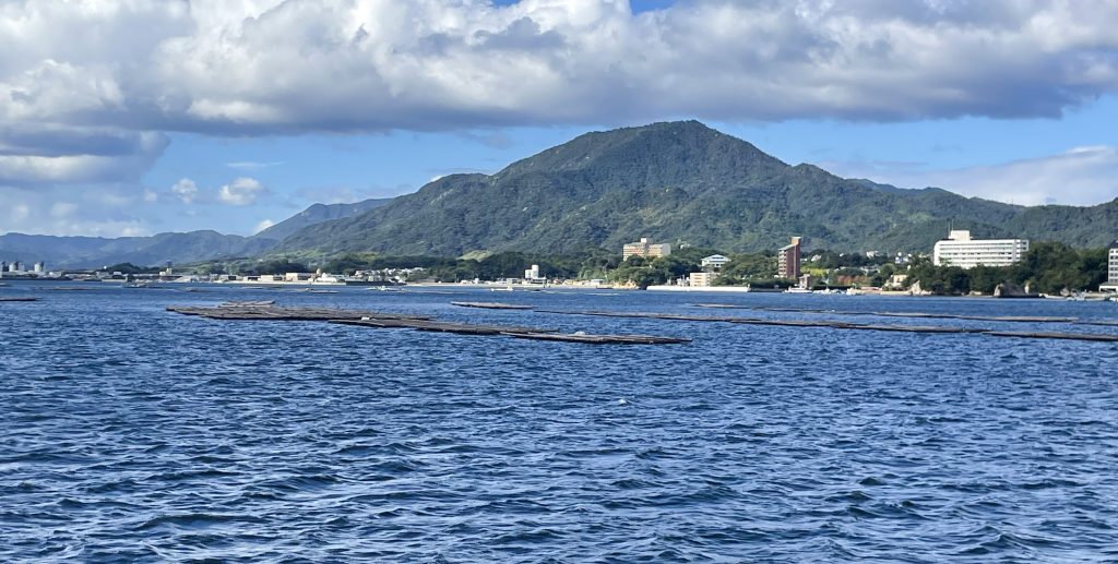 宮島-牡蠣筏
